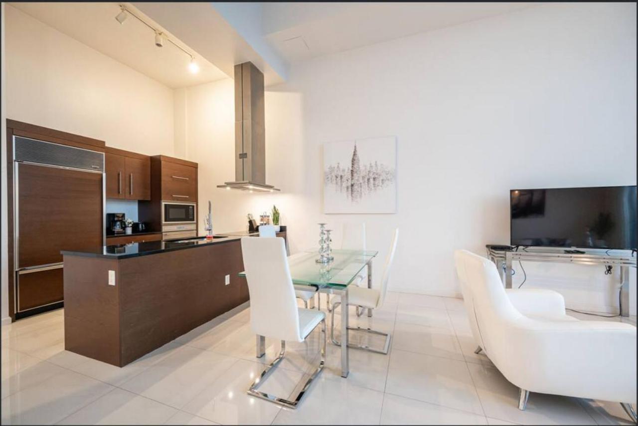 Beautiful One Bedroom Condo 16Ft Ceilings At The W Μαϊάμι Εξωτερικό φωτογραφία