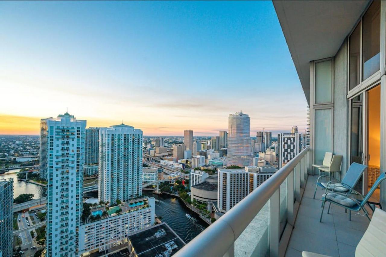 Beautiful One Bedroom Condo 16Ft Ceilings At The W Μαϊάμι Εξωτερικό φωτογραφία