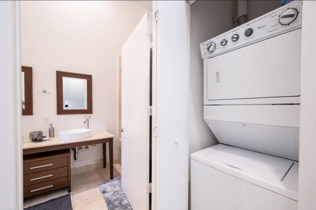 Beautiful One Bedroom Condo 16Ft Ceilings At The W Μαϊάμι Εξωτερικό φωτογραφία