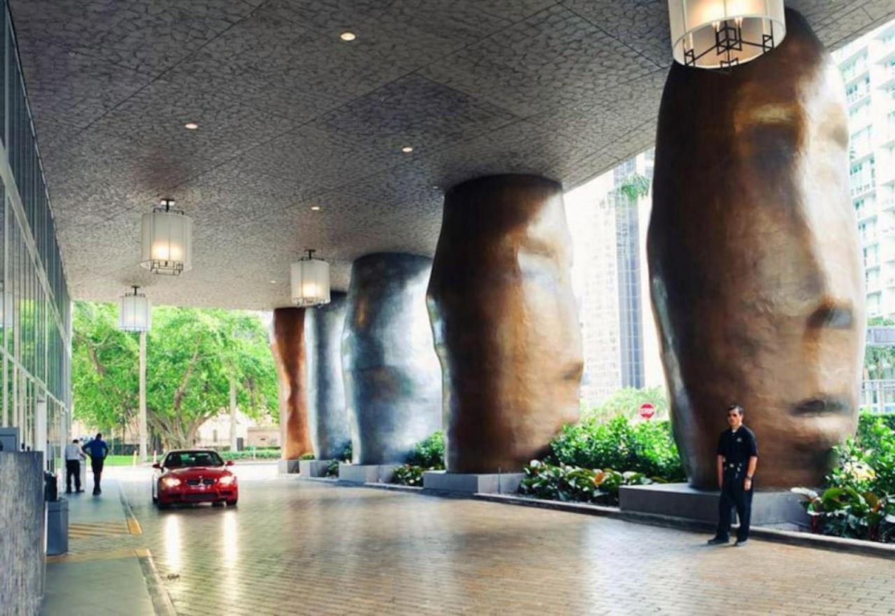 Beautiful One Bedroom Condo 16Ft Ceilings At The W Μαϊάμι Εξωτερικό φωτογραφία
